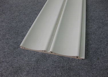 Buen precio Tablón durable del moldeado de la espuma de la protuberancia del revestimiento de la pared de WPC para la pared en línea
