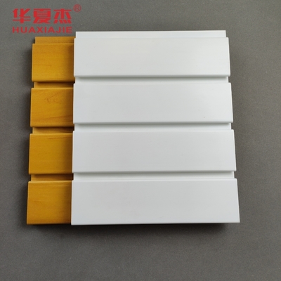 Buen precio Paneles de listones de PVC color topo y veta de madera para soluciones de almacenamiento en sala de manualidades en línea