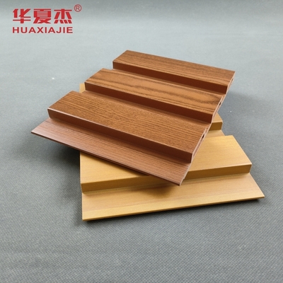 Buen precio Panel de pared de madera de grano impresa WPC a prueba de fuego para decoración 200 * 16mm en línea