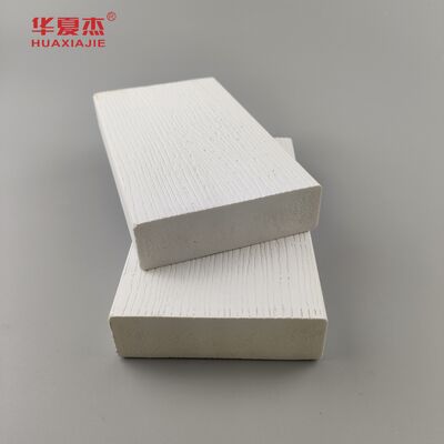 Buen precio Forma cuadrada de moldeo de recorte de PVC de longitud personalizada adecuada para fines de construcción y renovación residencial comercial en línea