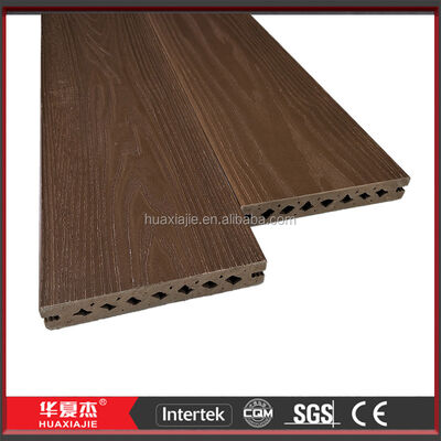 Calidad Paneles de pared de PVC impermeables con aislamiento acústico moderado e instalación sencilla para espacios interiores Fábrica