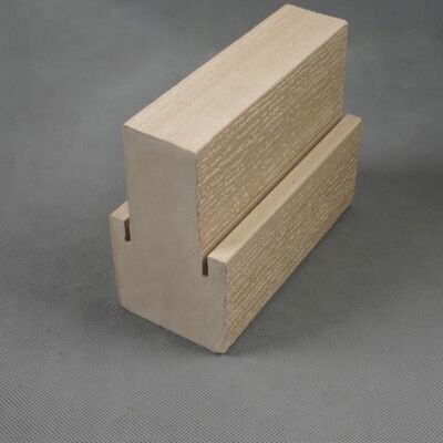 Calidad Marco de puerta de WPC impermeable con patrón de grano de madera y superficie texturizada lisa para una mayor durabilidad Fábrica