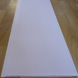 Buen precio Teja blanca del techo del vinilo de la tira de techo para los edificios comerciales en línea